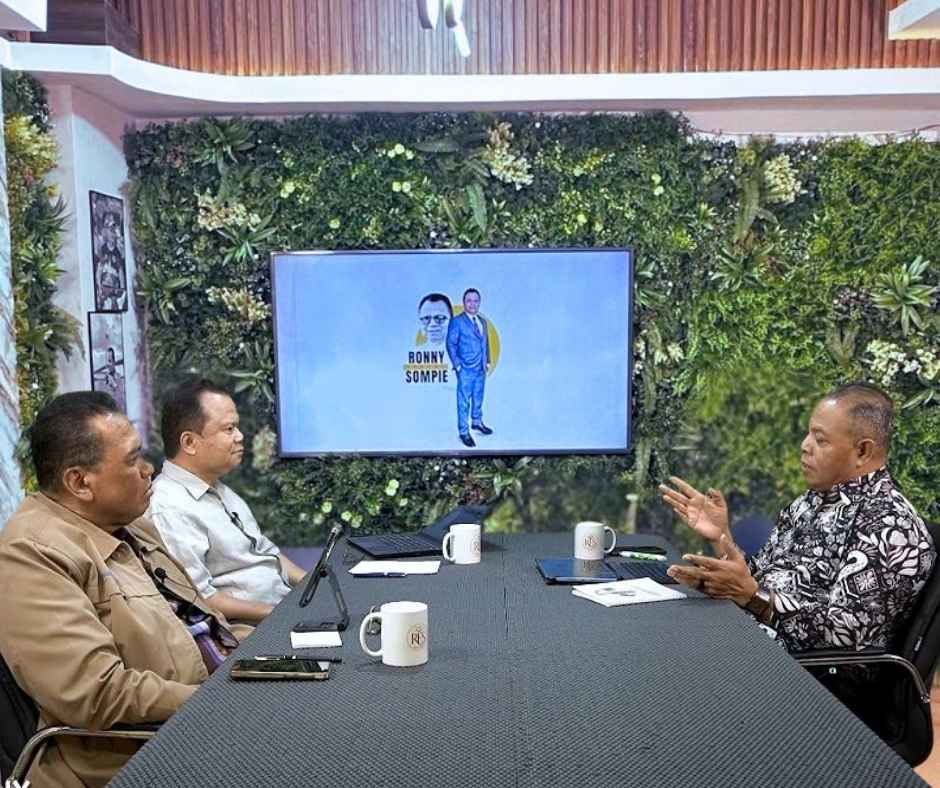 Masalah Peperangan Modern, Teknologi, & Hukum Humaniter Internasional Diangkat oleh Mantan Kabidkuminterham Babinkum TNI
